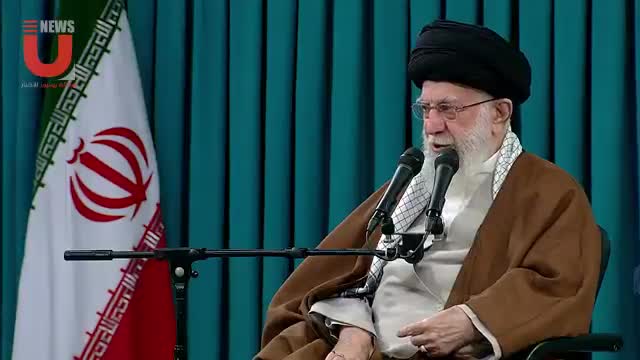 سید خامنہ ای نے امریکہ کے طلباء سے : اپ تاریخ کے دائیں طرف پر کهڑے ہیں