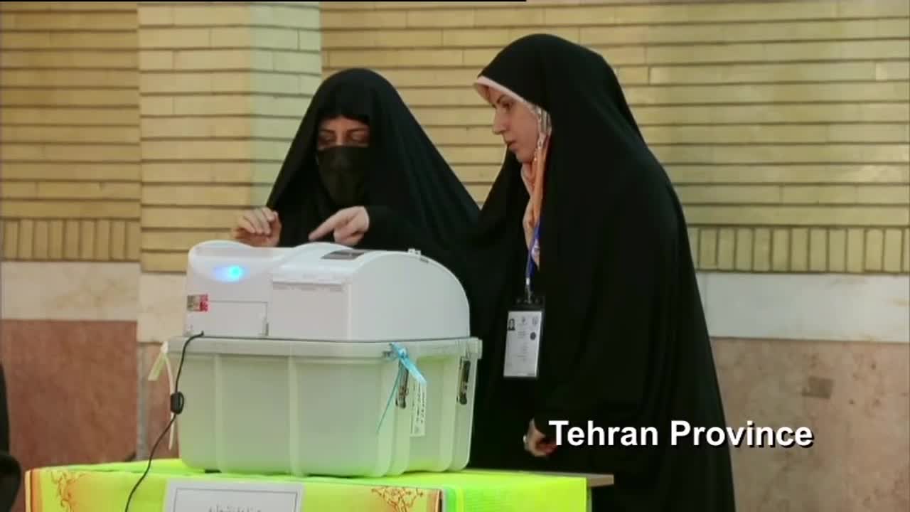 توافد مستمر إلى مراكز الاقتراع للمشاركة في الجولة الثانية من الدورة 12 للانتخابات البرلمانية