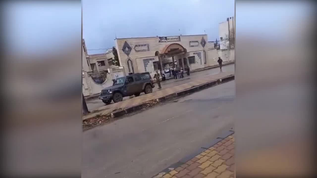 "تحت ذريعة التفتيش".. توغل إسرائيلي في عمق القنطيرة والبعث وطرد موظفين حكوميين