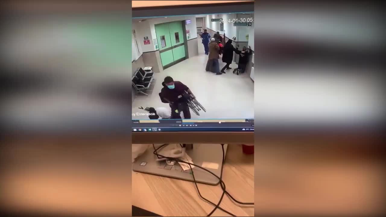 Details of the assassination of three young men by Israeli undercover agents inside Ibn Sina Hospital