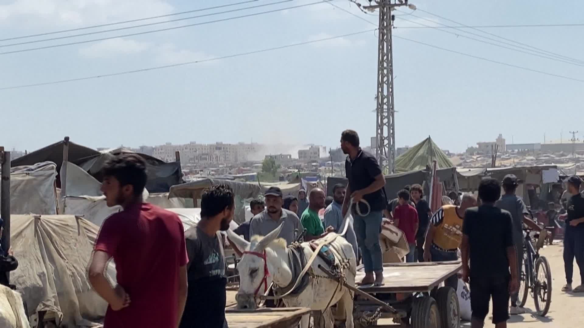الحرب على غزة تتواصل لليوم الـ 319 توالياً وسط مزيد من جرائم الاحتلال بحق الفلسطينيين