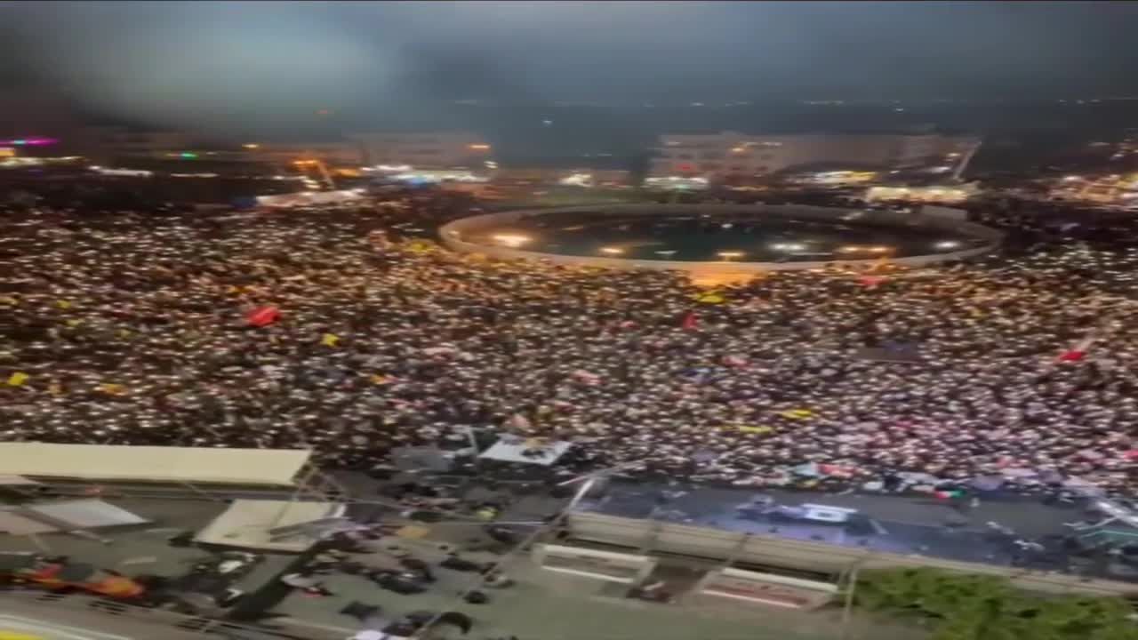 تجمّع شعبي في طهران دعما لقيادة الجمهورية الاسلامية ولقوى المقاومة في مواجهة العدوان على البلاد