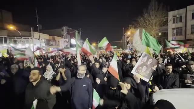 تظاهرات گسترده مردمی در تهران در محکومیت تجاوز نظامی و حمایت از نیروهای مسلح