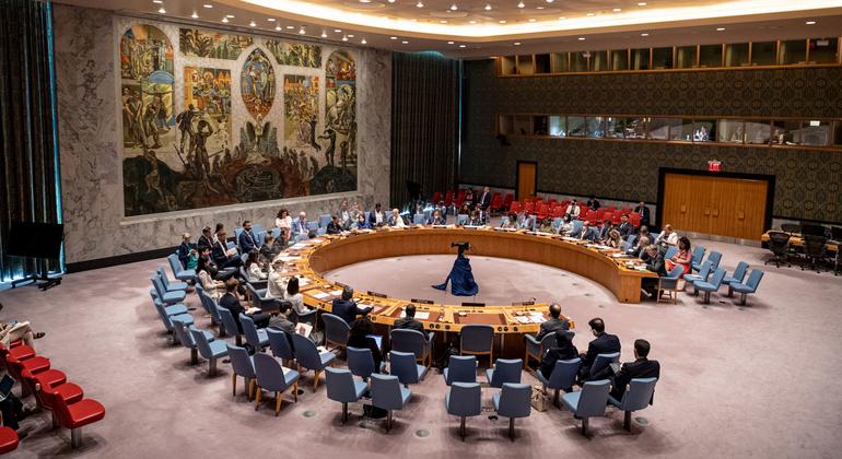 UNSC Adopts Resolution Demanding an Immediate Ceasefire in Gaza