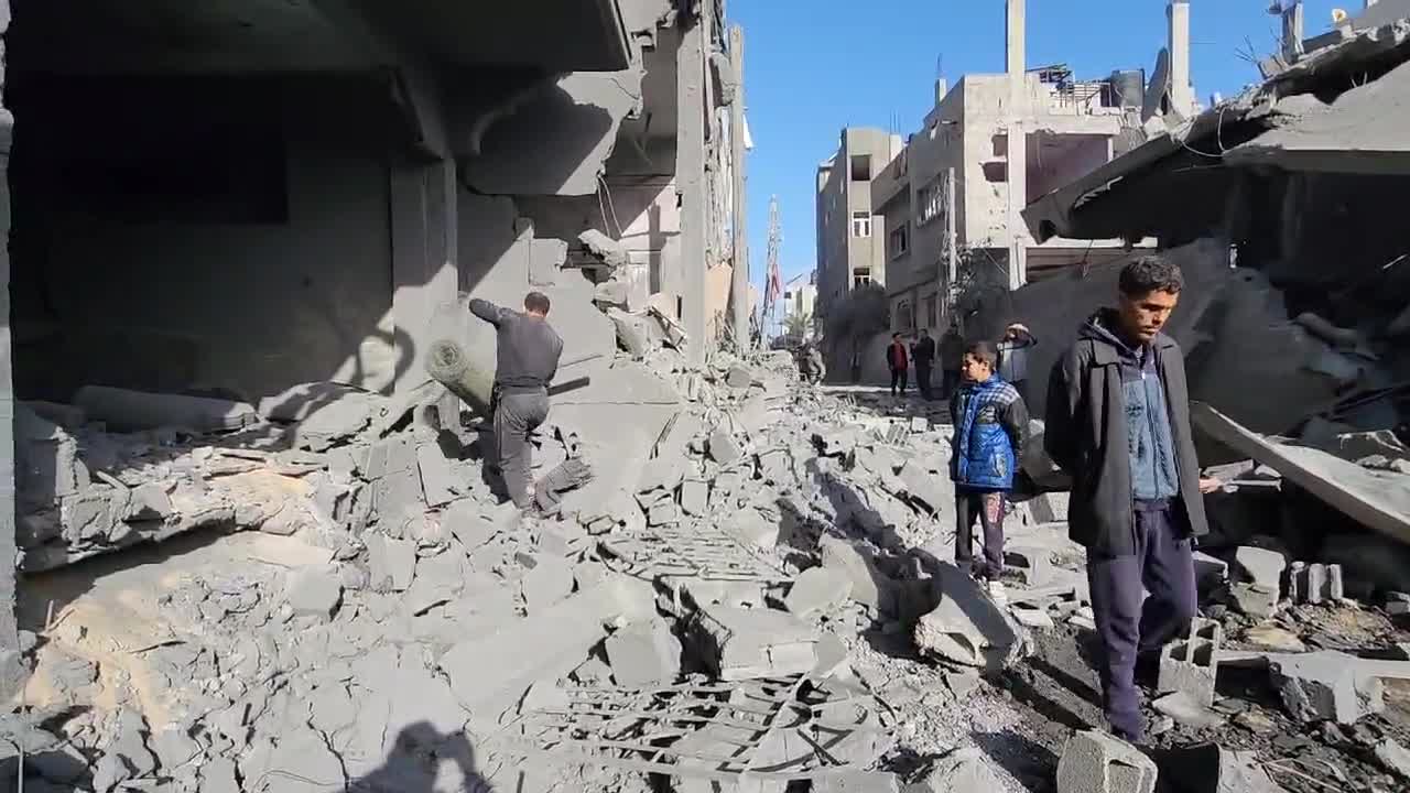 اليوم الـ158 من الحرب على قطاع غزة.. استمرار حرب الابادة والتجويع وشهداء وجرحى بالعشرات